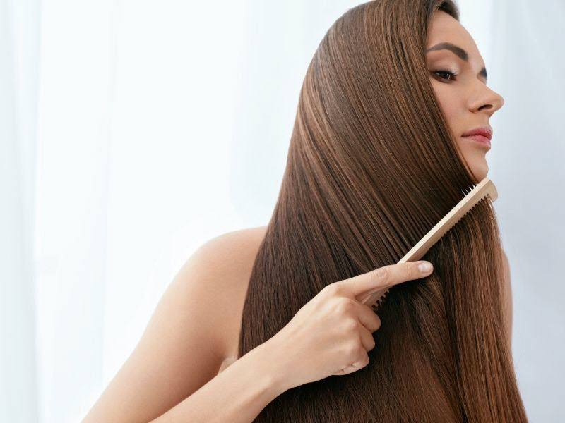 Pourquoi se brosser les cheveux avec une brosse en poils de sanglier ?
